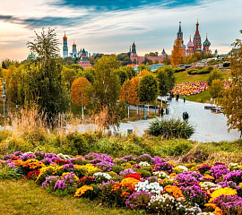 Москва с прогулкой на теплоходе